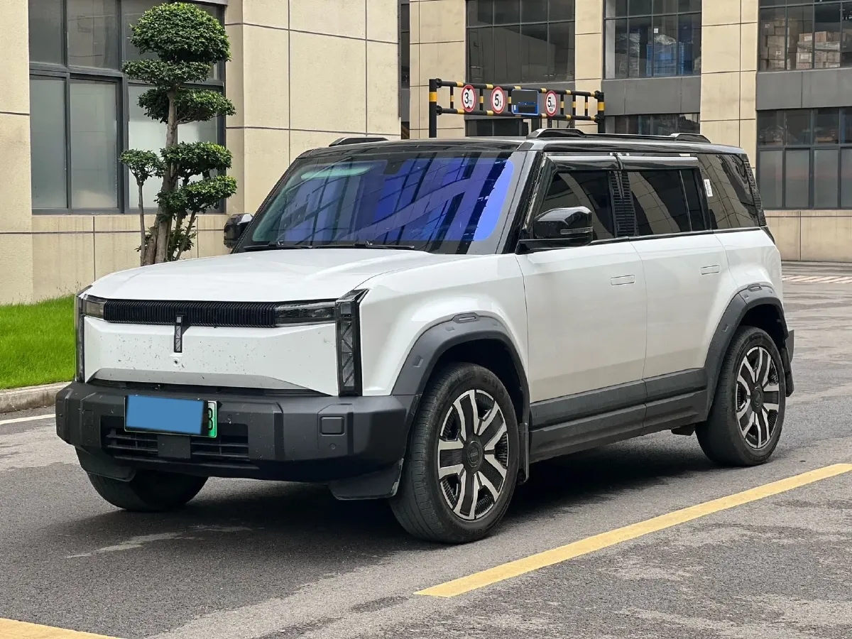 2024 iCAR iCAR 03 BEV 65.69KWH,autocango,china used car exporter,china ev exporter,chinese used car exporter,chinese used ev exporter