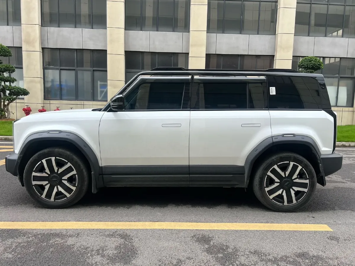 2024 iCAR iCAR 03 BEV 65.69KWH,autocango,china used car exporter,china ev exporter,chinese used car exporter,chinese used ev exporter