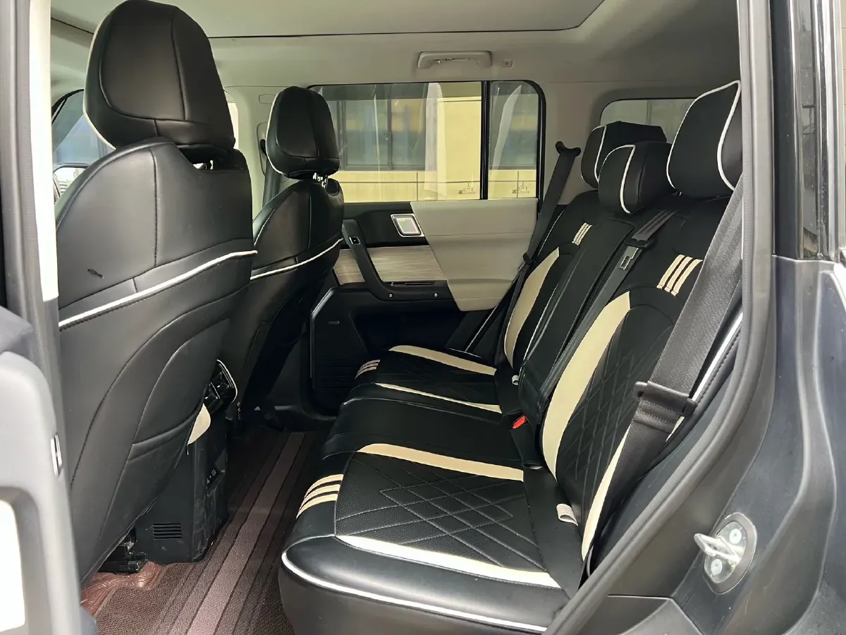 2024 iCAR iCAR 03 BEV 65.69KWH,autocango,china used car exporter,china ev exporter,chinese used car exporter,chinese used ev exporter