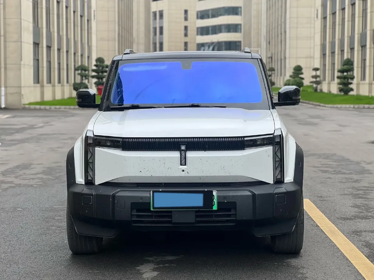 2024 iCAR iCAR 03 BEV 65.69KWH,autocango,china used car exporter,china ev exporter,chinese used car exporter,chinese used ev exporter