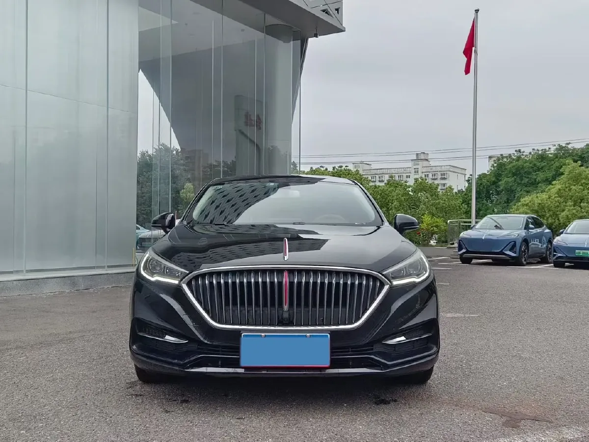 2020 HongQi H5 1.5T 169HP L4 7DCT,autocango,china used car exporter,china ev exporter,chinese used car exporter,chinese used ev exporter