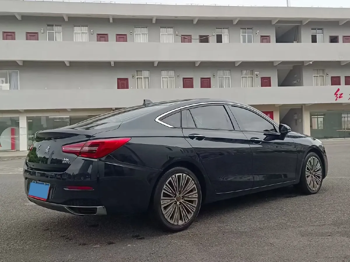 2020 HongQi H5 1.5T 169HP L4 7DCT,autocango,china used car exporter,china ev exporter,chinese used car exporter,chinese used ev exporter