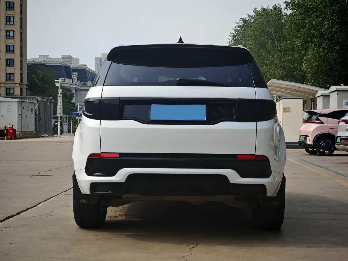 2020 Land Rover Discovery Sport 2.0T 249HP L4 9AT,autocango,china used car exporter,china ev exporter,chinese used car exporter,chinese used ev exporter