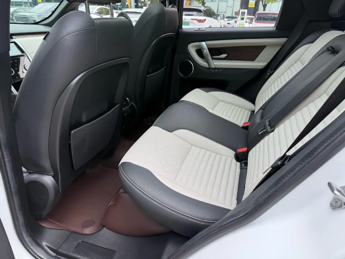 2020 Land Rover Discovery Sport 2.0T 249HP L4 9AT,autocango,china used car exporter,china ev exporter,chinese used car exporter,chinese used ev exporter