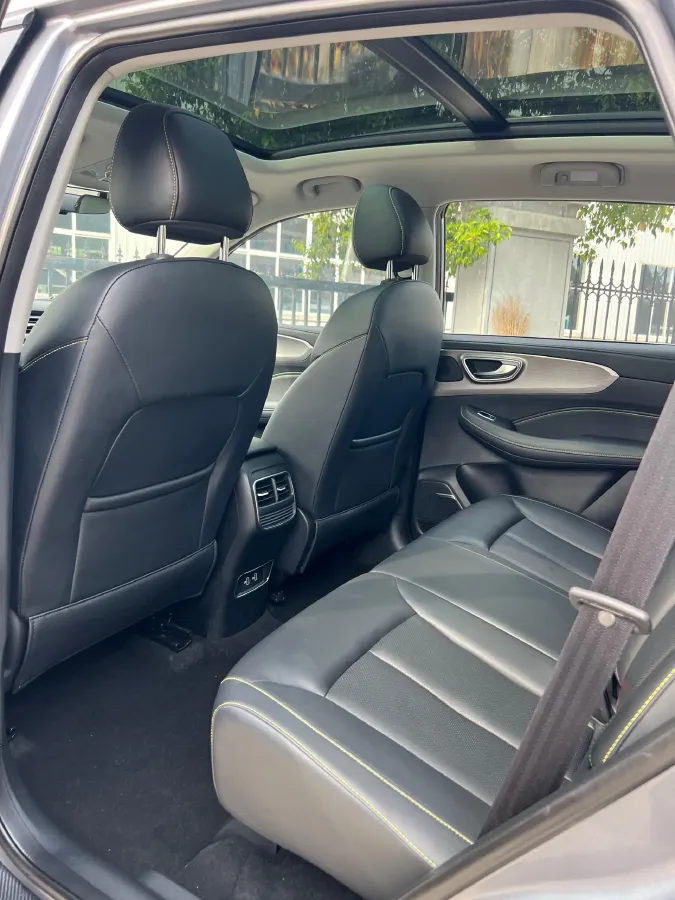 2020 Roewe RX5 1.5T 173HP L4 7DCT,autocango,china used car exporter,china ev exporter,chinese used car exporter,chinese used ev exporter