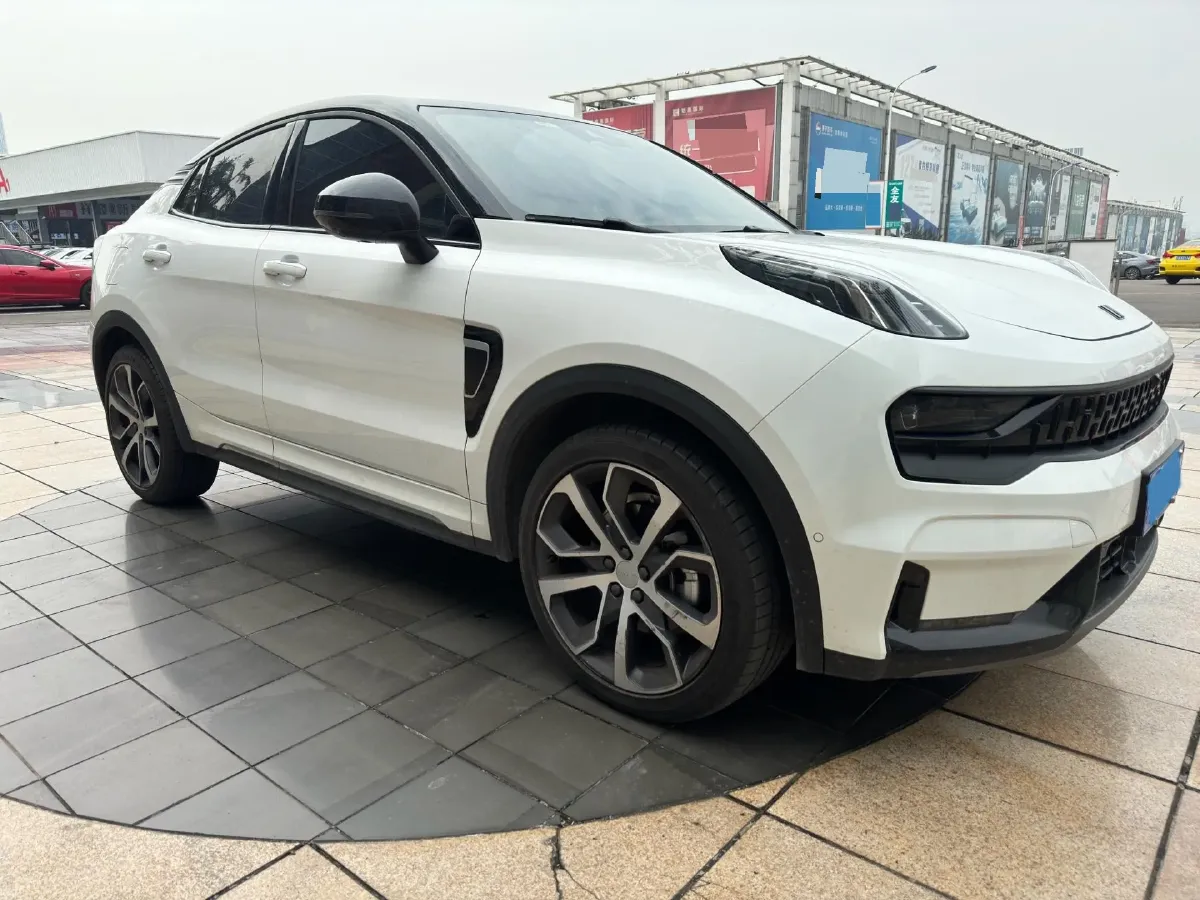 2022 LYNK&CO 05 2.0T 254HP L4 8AT,autocango,china used car exporter,china ev exporter,chinese used car exporter,chinese used ev exporter