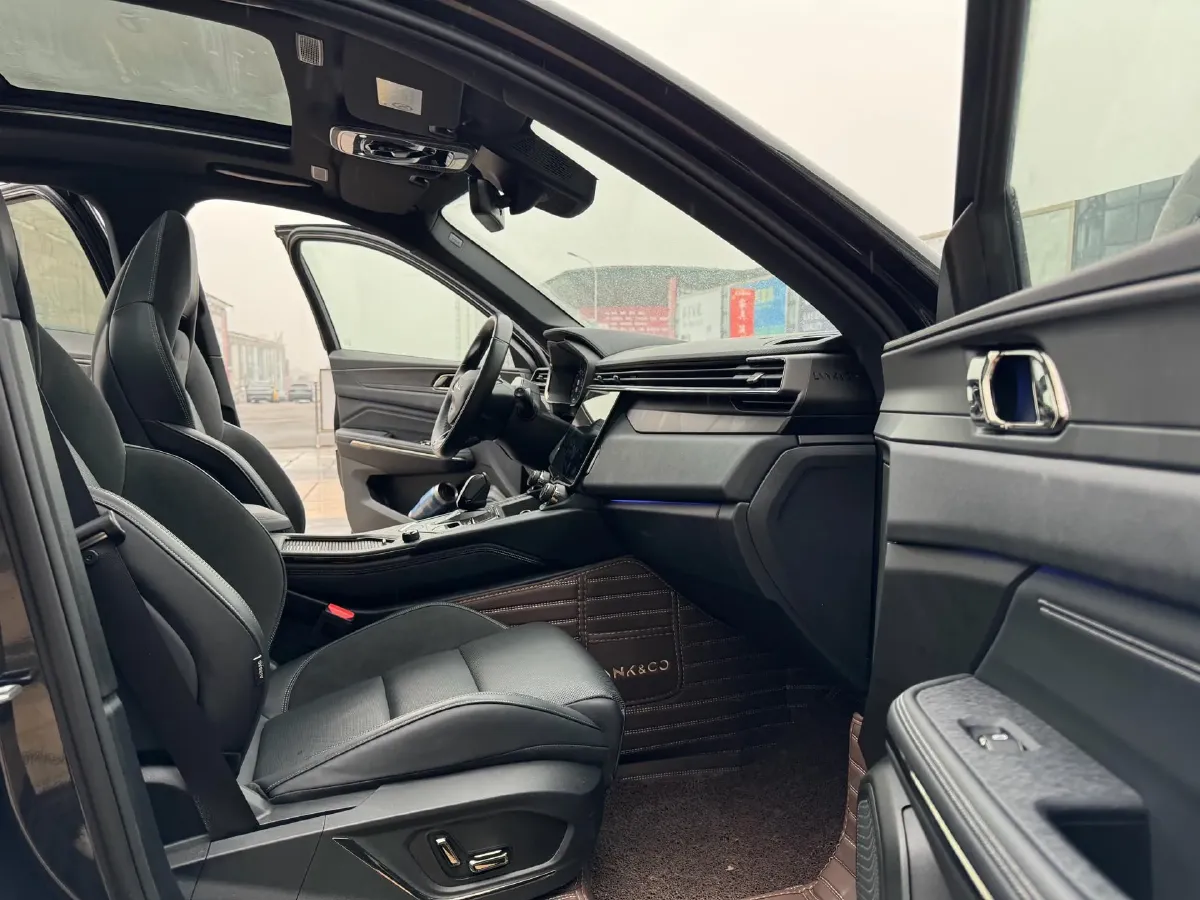 2022 LYNK&CO 05 2.0T 254HP L4 8AT,autocango,china used car exporter,china ev exporter,chinese used car exporter,chinese used ev exporter