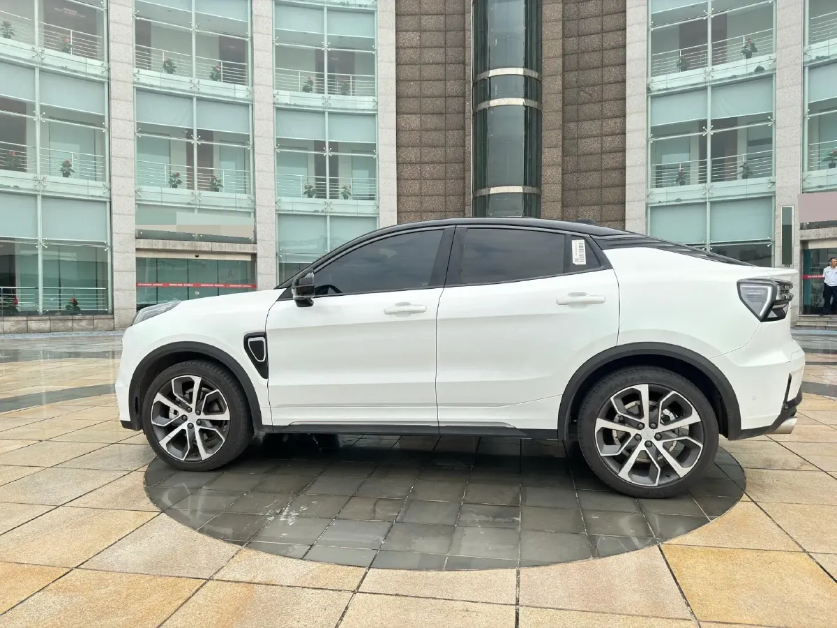 2022 LYNK&CO 05 2.0T 254HP L4 8AT,autocango,china used car exporter,china ev exporter,chinese used car exporter,chinese used ev exporter