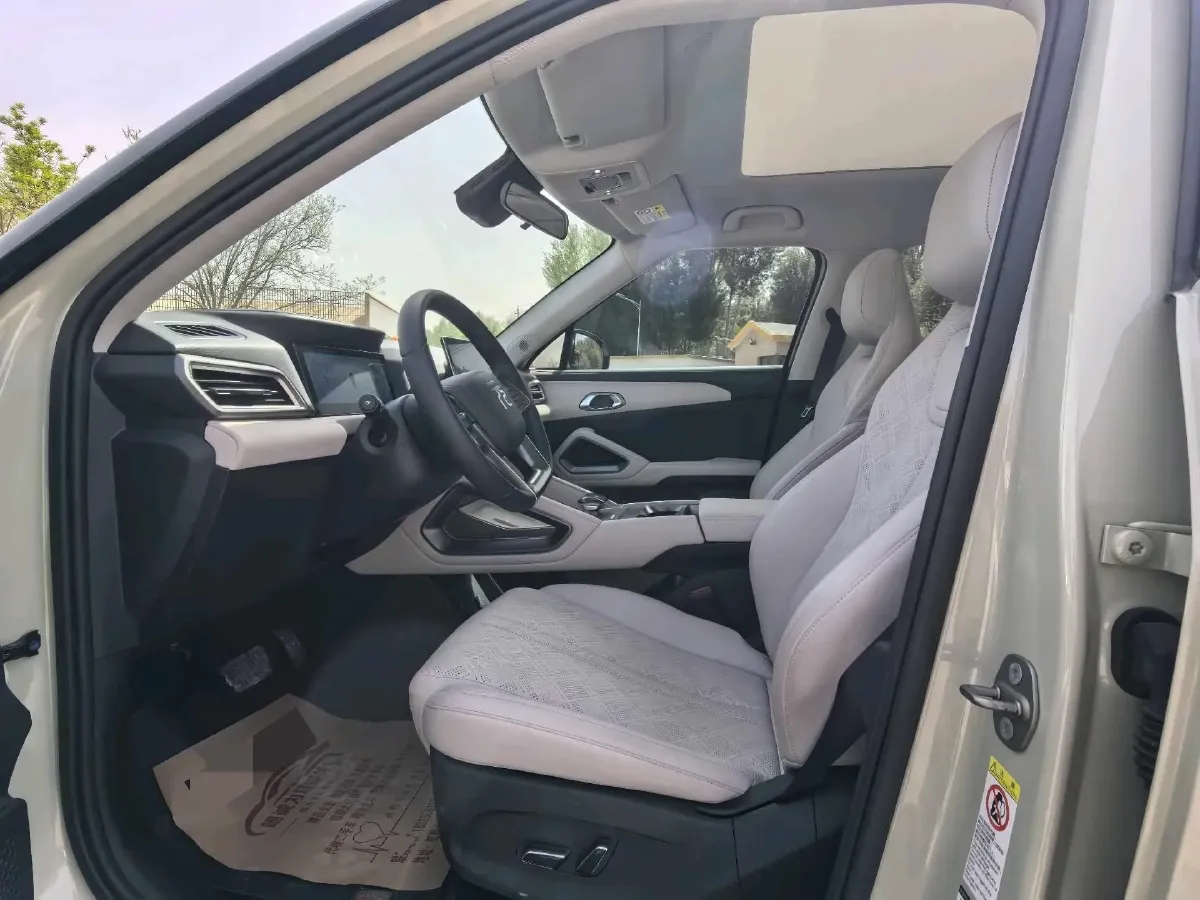 2024 BYD YuanUP BEV 45.12KWH,autocango,china used car exporter,china ev exporter,chinese used car exporter,chinese used ev exporter