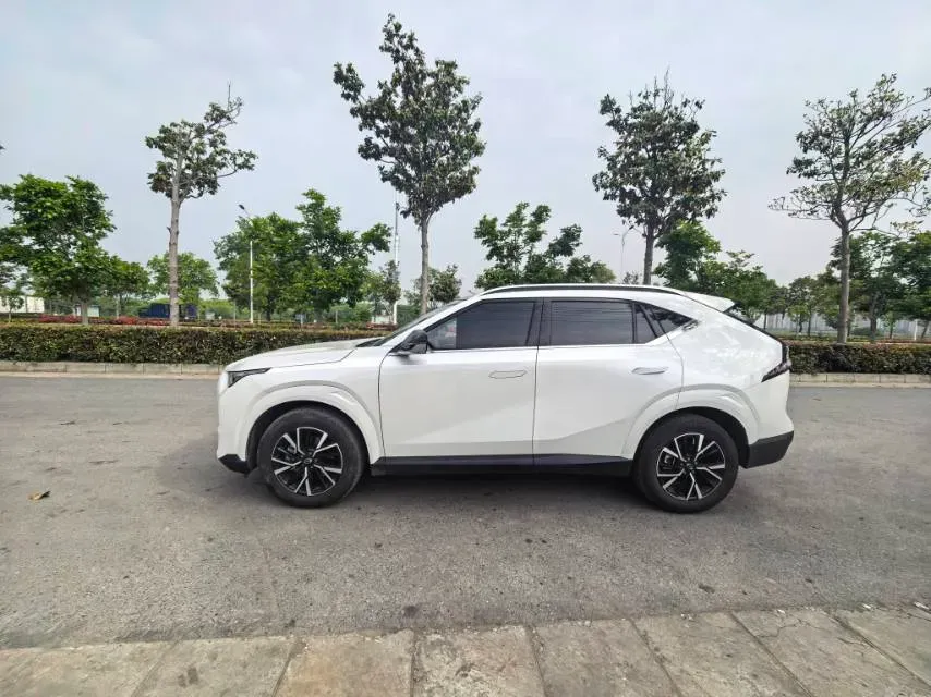 2024 GAC Trumpchi GS4 1.5T 177HP L4 7DCT,autocango,china used car exporter,china ev exporter,chinese used car exporter,chinese used ev exporter