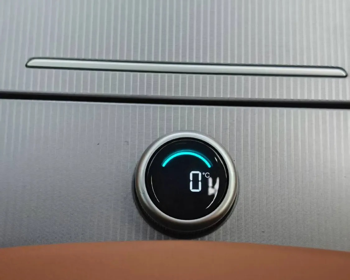 2025 BYD HanL 1.5T 156HP L4 E-CVT PHEV,autocango,china used car exporter,china ev exporter,chinese used car exporter,chinese used ev exporter