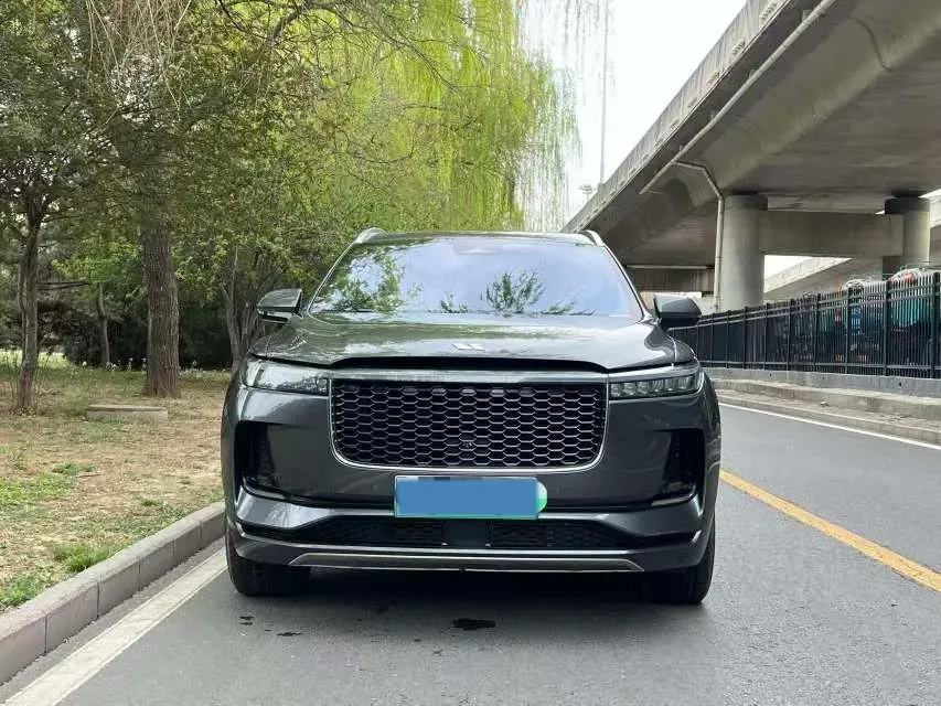 2021 Li ONE Range Extended 131HP REEV 40.5KWH,autocango,china used car exporter,china ev exporter,chinese used car exporter,chinese used ev exporter