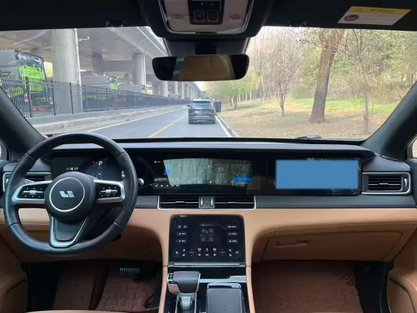 2021 Li ONE Range Extended 131HP REEV 40.5KWH,autocango,china used car exporter,china ev exporter,chinese used car exporter,chinese used ev exporter