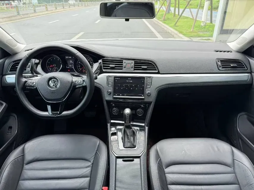 2018 Volkswagen Lamando 1.4T 150HP L4 7DCT,autocango,china used car exporter,china ev exporter,chinese used car exporter,chinese used ev exporter