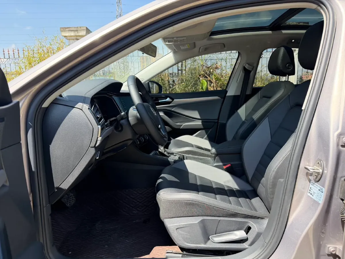 2022 Volkswagen Sagitar 1.2T 116HP L4 7DCT,autocango,china used car exporter,china ev exporter,chinese used car exporter,chinese used ev exporter