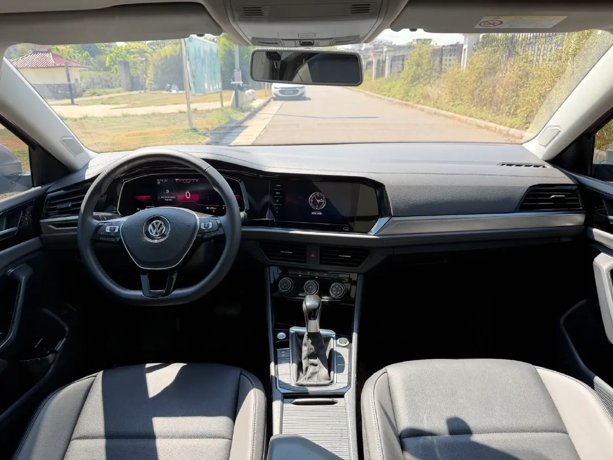 2022 Volkswagen Sagitar 1.2T 116HP L4 7DCT,autocango,china used car exporter,china ev exporter,chinese used car exporter,chinese used ev exporter