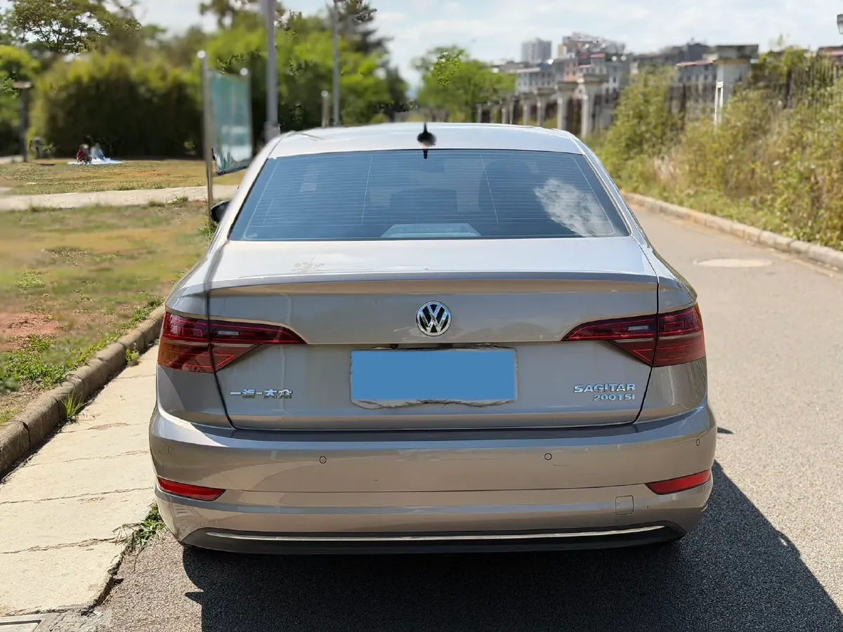 2022 Volkswagen Sagitar 1.2T 116HP L4 7DCT,autocango,china used car exporter,china ev exporter,chinese used car exporter,chinese used ev exporter