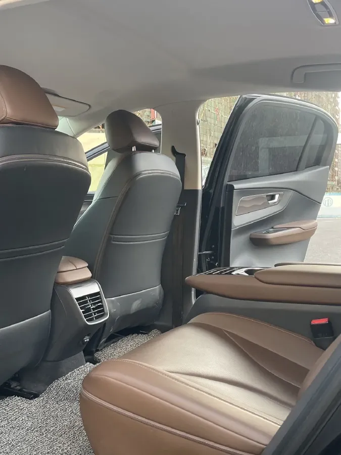 2021 HongQi E-QM5 BEV 54KWH,autocango,china used car exporter,china ev exporter,chinese used car exporter,chinese used ev exporter