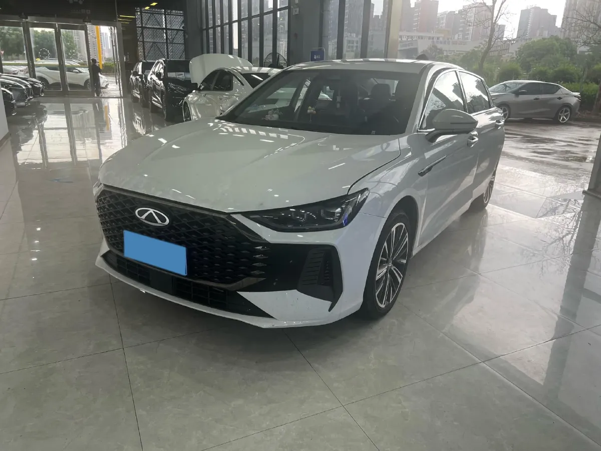 2025 Chery Arrizo 8 Pro 1.6T 197HP L4 7DCT,autocango,china used car exporter,china ev exporter,chinese used car exporter,chinese used ev exporter