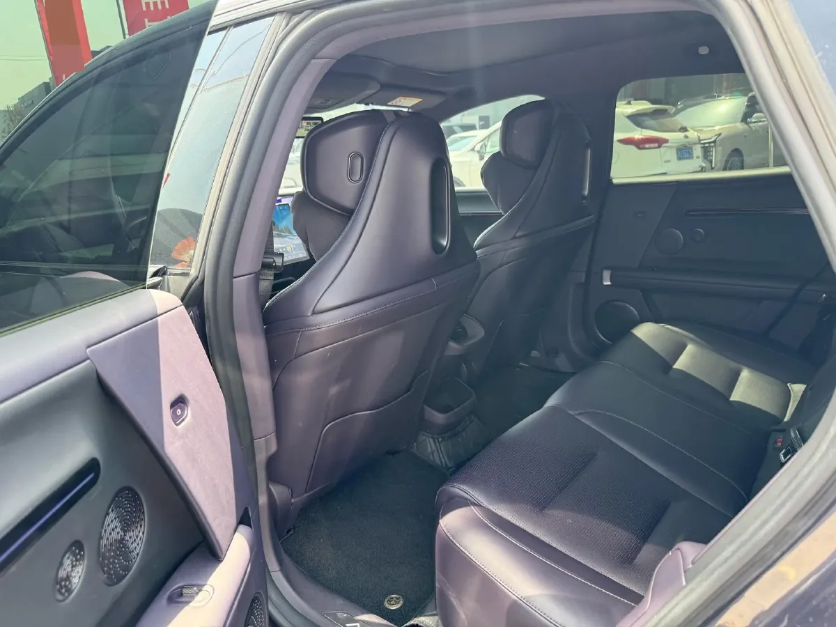 2025 Avatr 11 BEV,autocango,china used car exporter,china ev exporter,chinese used car exporter,chinese used ev exporter