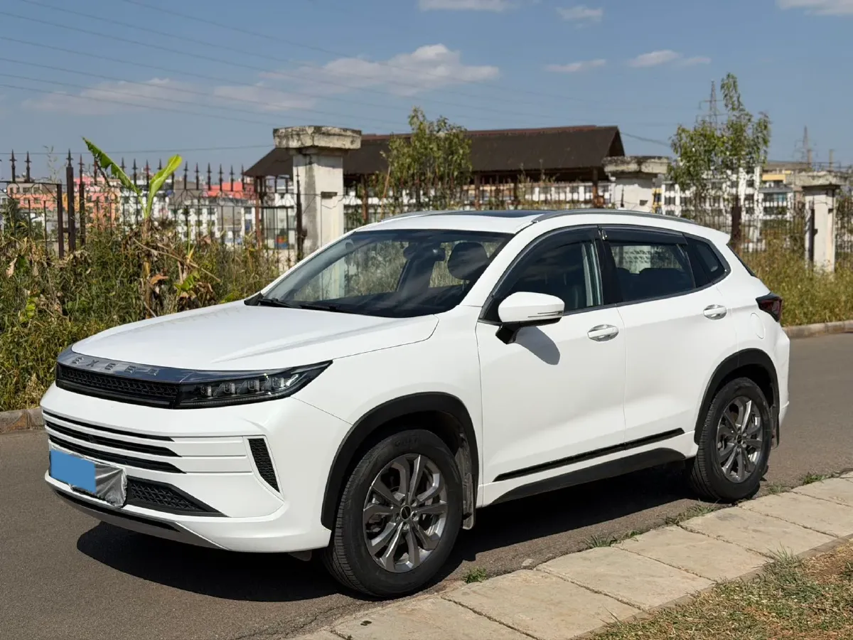 2022 Chevrolet Monza 1.5L 113HP L4 6AT,autocango,china used car exporter,china ev exporter,chinese used car exporter,chinese used ev exporter