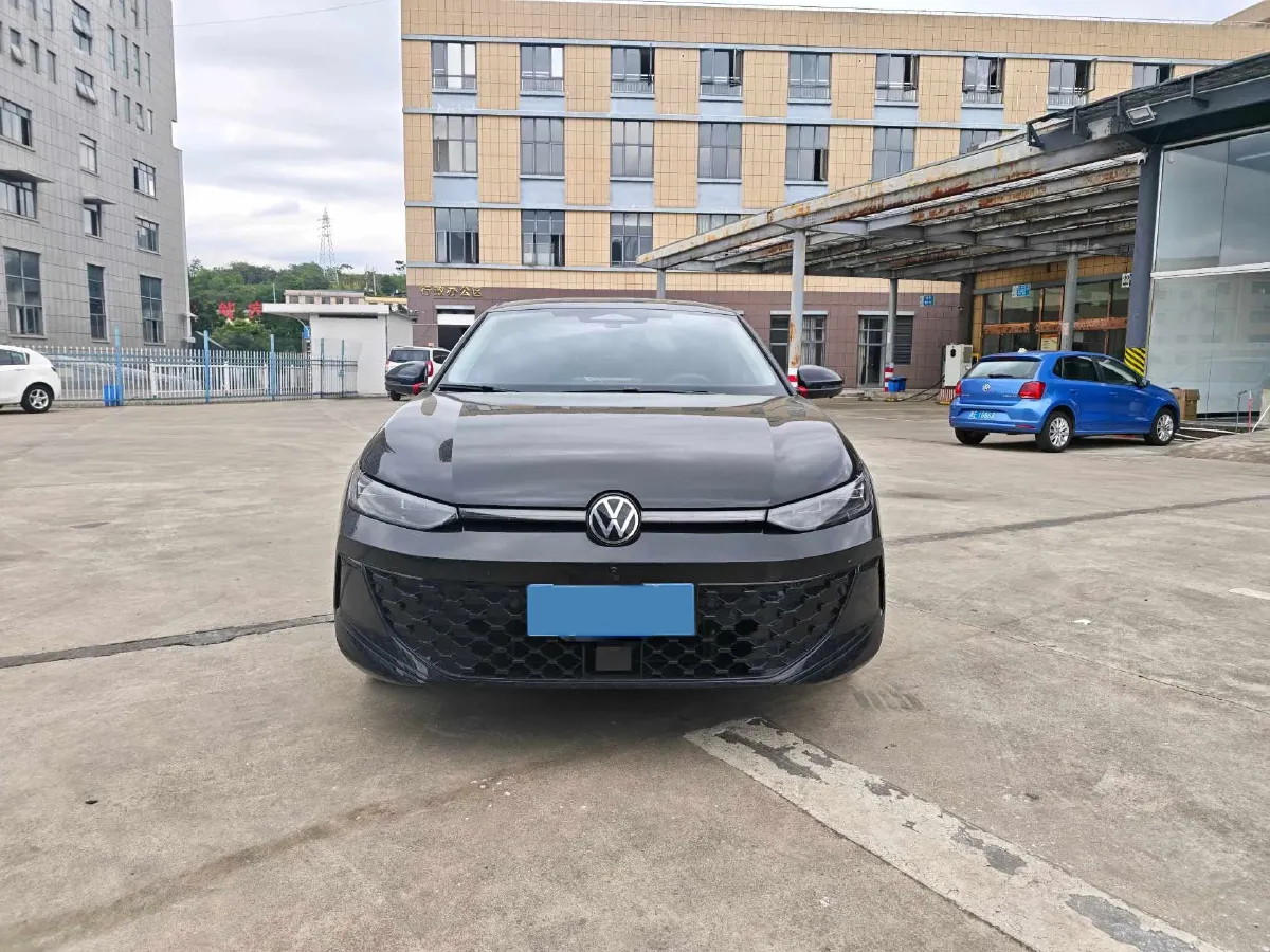 2026 Volkswagen Lavida 1.5T 160HP L4 7DCT,autocango,china used car exporter,china ev exporter,chinese used car exporter,chinese used ev exporter