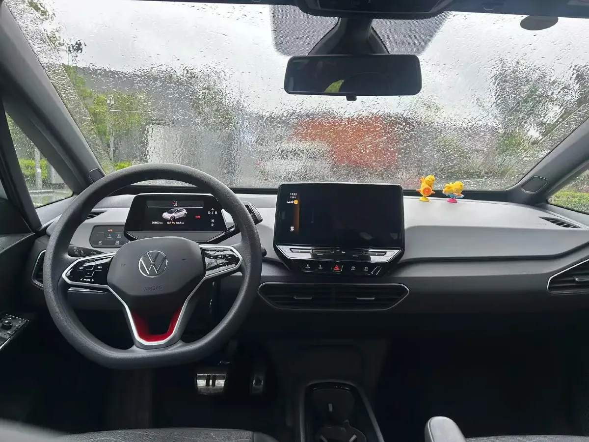 2023 Volkswagen ID.3 BEV 52.8KWH,autocango,china used car exporter,china ev exporter,chinese used car exporter,chinese used ev exporter