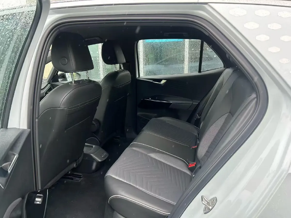 2023 Volkswagen ID.3 BEV 52.8KWH,autocango,china used car exporter,china ev exporter,chinese used car exporter,chinese used ev exporter