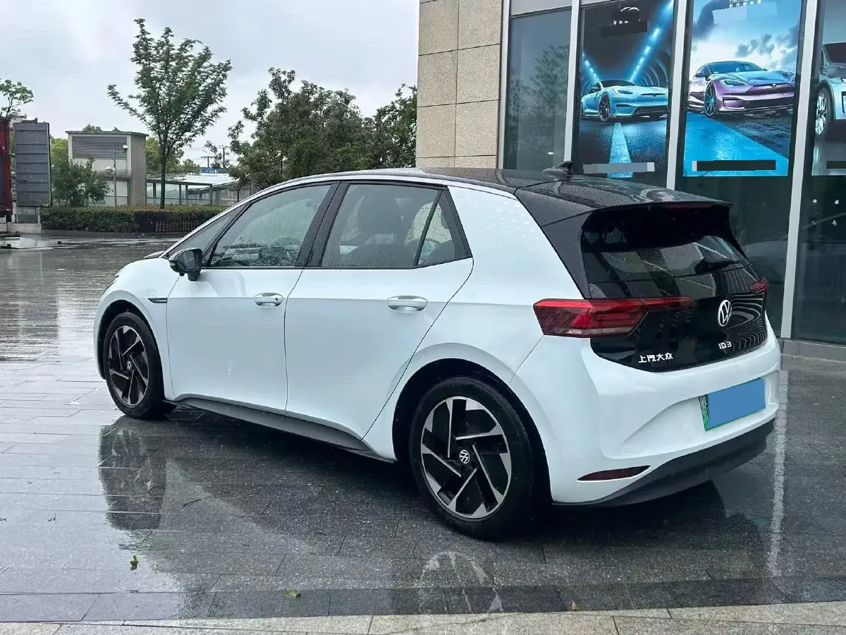 2023 Volkswagen ID.3 BEV 52.8KWH,autocango,china used car exporter,china ev exporter,chinese used car exporter,chinese used ev exporter