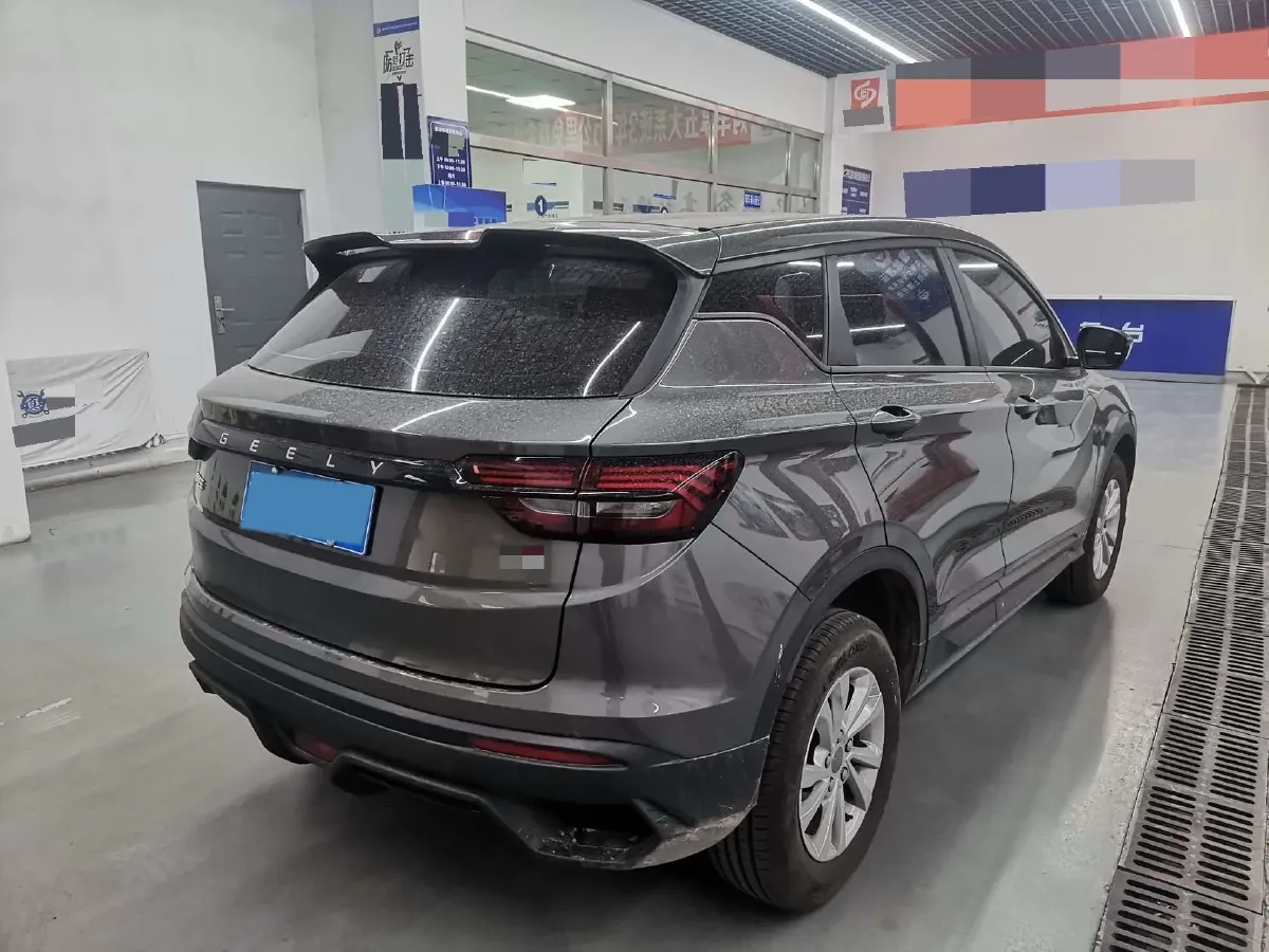 2025 Geely Coolray 1.5L 126HP L4 5MT,autocango,china used car exporter,china ev exporter,chinese used car exporter,chinese used ev exporter