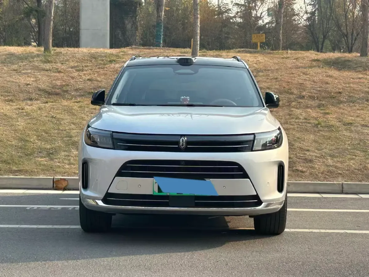 2024 AITO AITO M7 1.5T 152HP L4 REEV 40KWH,autocango,china used car exporter,china ev exporter,chinese used car exporter,chinese used ev exporter