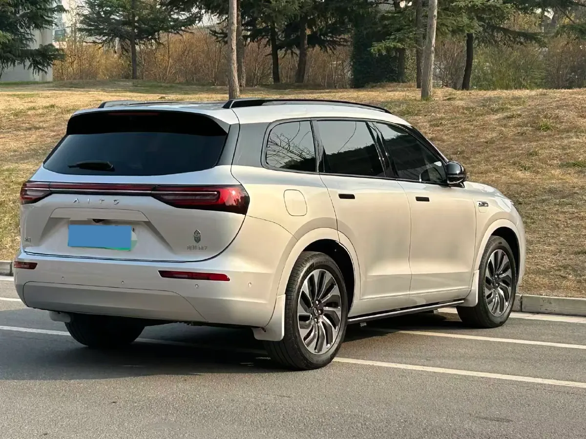 2024 AITO AITO M7 1.5T 152HP L4 REEV 40KWH,autocango,china used car exporter,china ev exporter,chinese used car exporter,chinese used ev exporter