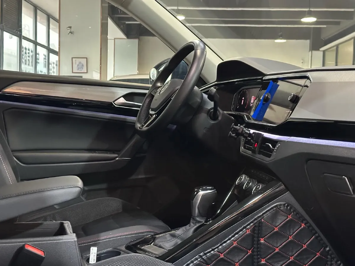 2019 Volkswagen Tayron 2.0T 186HP L4 7DCT,autocango,china used car exporter,china ev exporter,chinese used car exporter,chinese used ev exporter