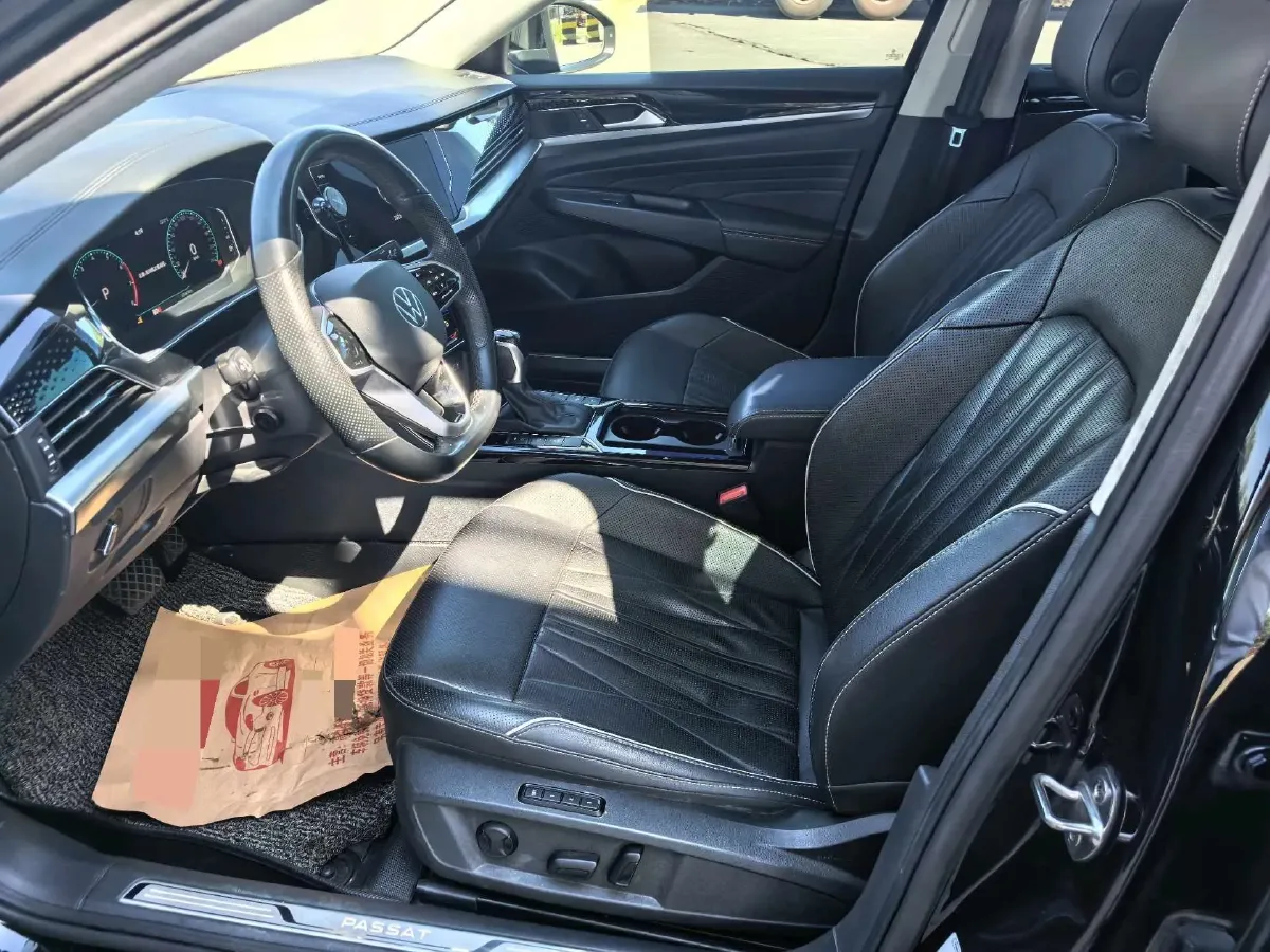 2023 Volkswagen Passat 2.0T 186HP L4 7DCT,autocango,china used car exporter,china ev exporter,chinese used car exporter,chinese used ev exporter