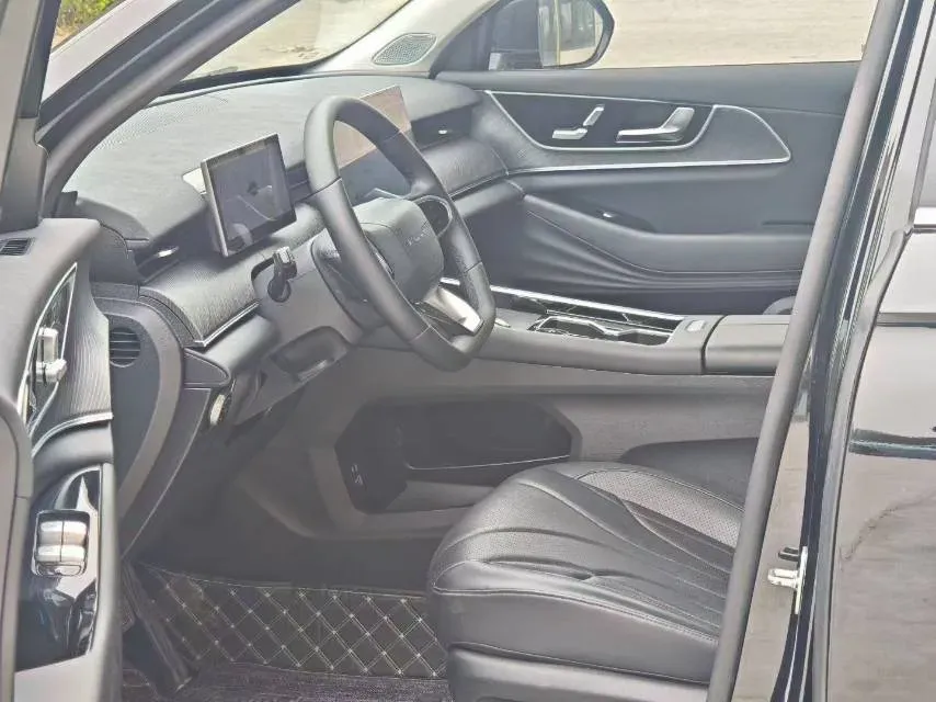 2024 Jetour X90 PRO 2.0T 254HP L4 7DCT,autocango,china used car exporter,china ev exporter,chinese used car exporter,chinese used ev exporter