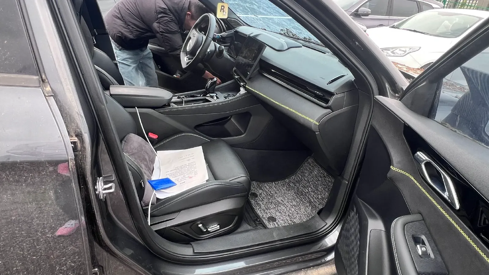 2023 LYNK&CO 03 2.0T 254HP L4 7DCT,autocango,china used car exporter,china ev exporter,chinese used car exporter,chinese used ev exporter