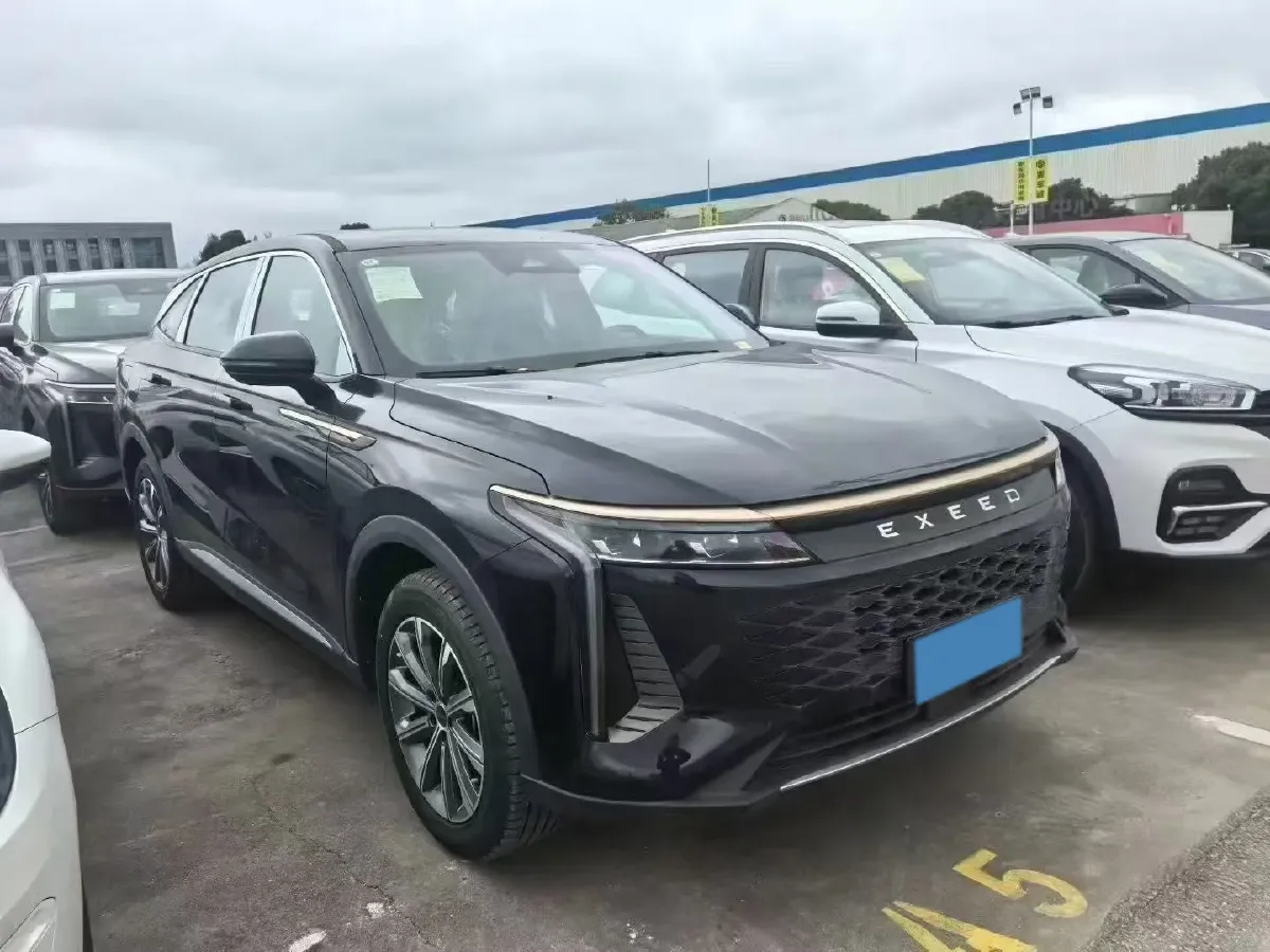 2025 Exceed RX 2.0T 261HP L4 7DCT,autocango,china used car exporter,china ev exporter,chinese used car exporter,chinese used ev exporter