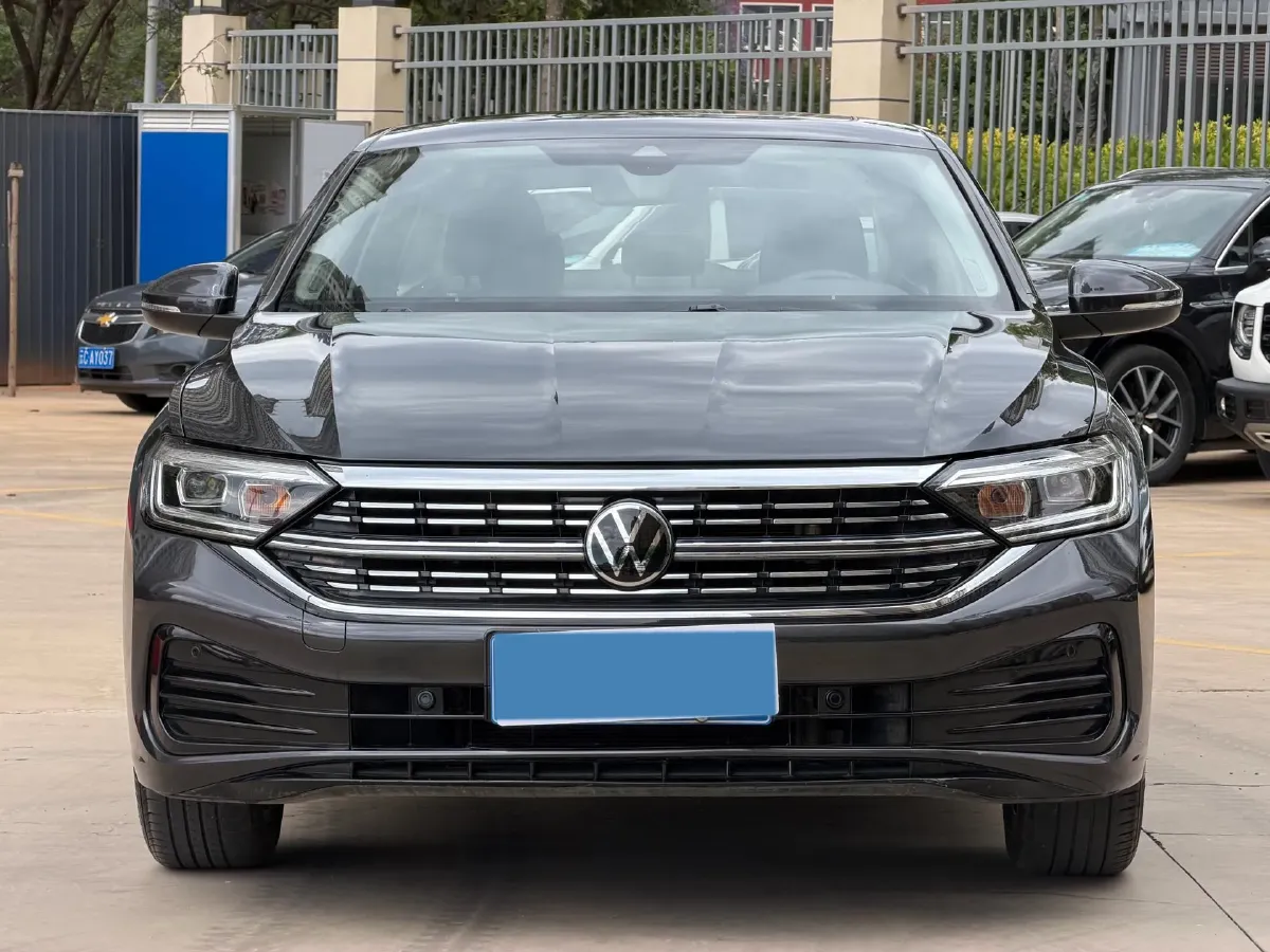 2023 Volkswagen Sagitar 1.2T 116HP L4 7DCT,autocango,china used car exporter,china ev exporter,chinese used car exporter,chinese used ev exporter