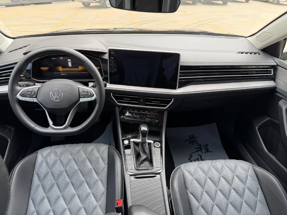 2023 Volkswagen Sagitar 1.2T 116HP L4 7DCT,autocango,china used car exporter,china ev exporter,chinese used car exporter,chinese used ev exporter