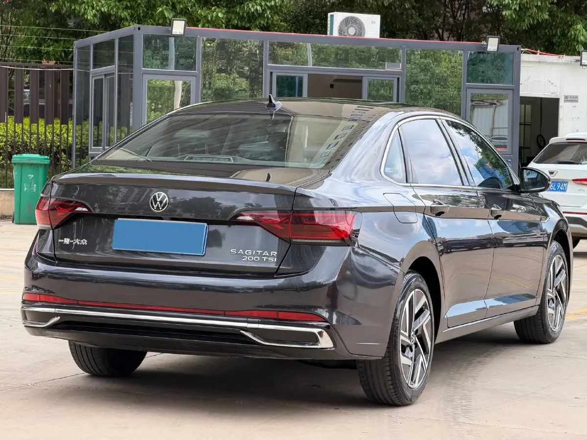 2023 Volkswagen Sagitar 1.2T 116HP L4 7DCT,autocango,china used car exporter,china ev exporter,chinese used car exporter,chinese used ev exporter