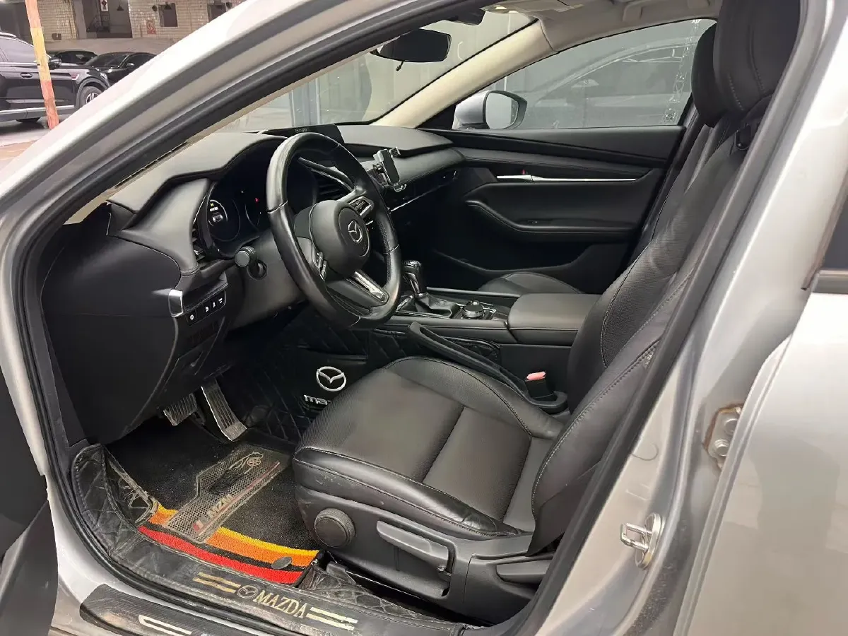 2020 Mazda 3 Axela 2.0L 158HP L4 6AT,autocango,china used car exporter,china ev exporter,chinese used car exporter,chinese used ev exporter