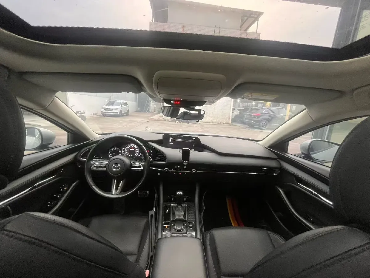 2020 Mazda 3 Axela 2.0L 158HP L4 6AT,autocango,china used car exporter,china ev exporter,chinese used car exporter,chinese used ev exporter