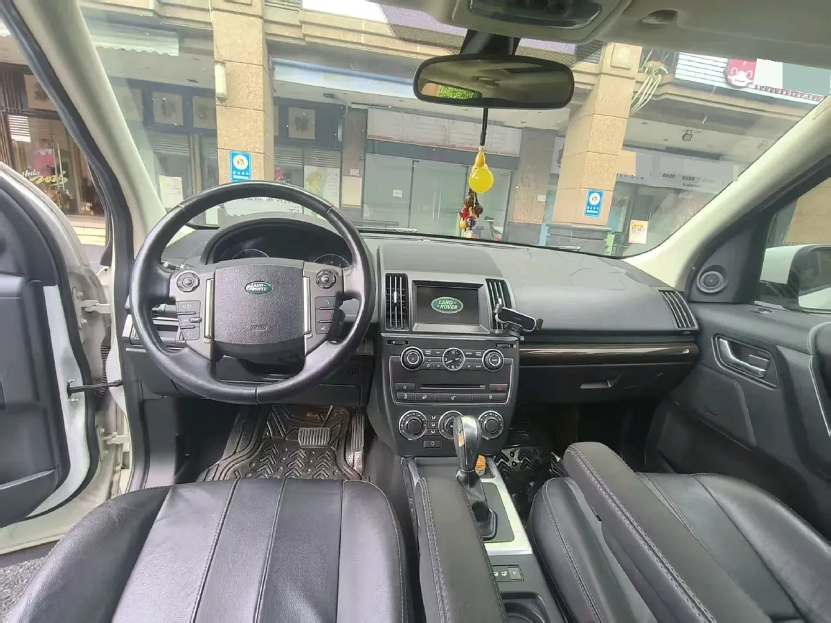 2013 Land Rover Freelander 2 2.0T 240HP L4 6AT,autocango,china used car exporter,china ev exporter,chinese used car exporter,chinese used ev exporter