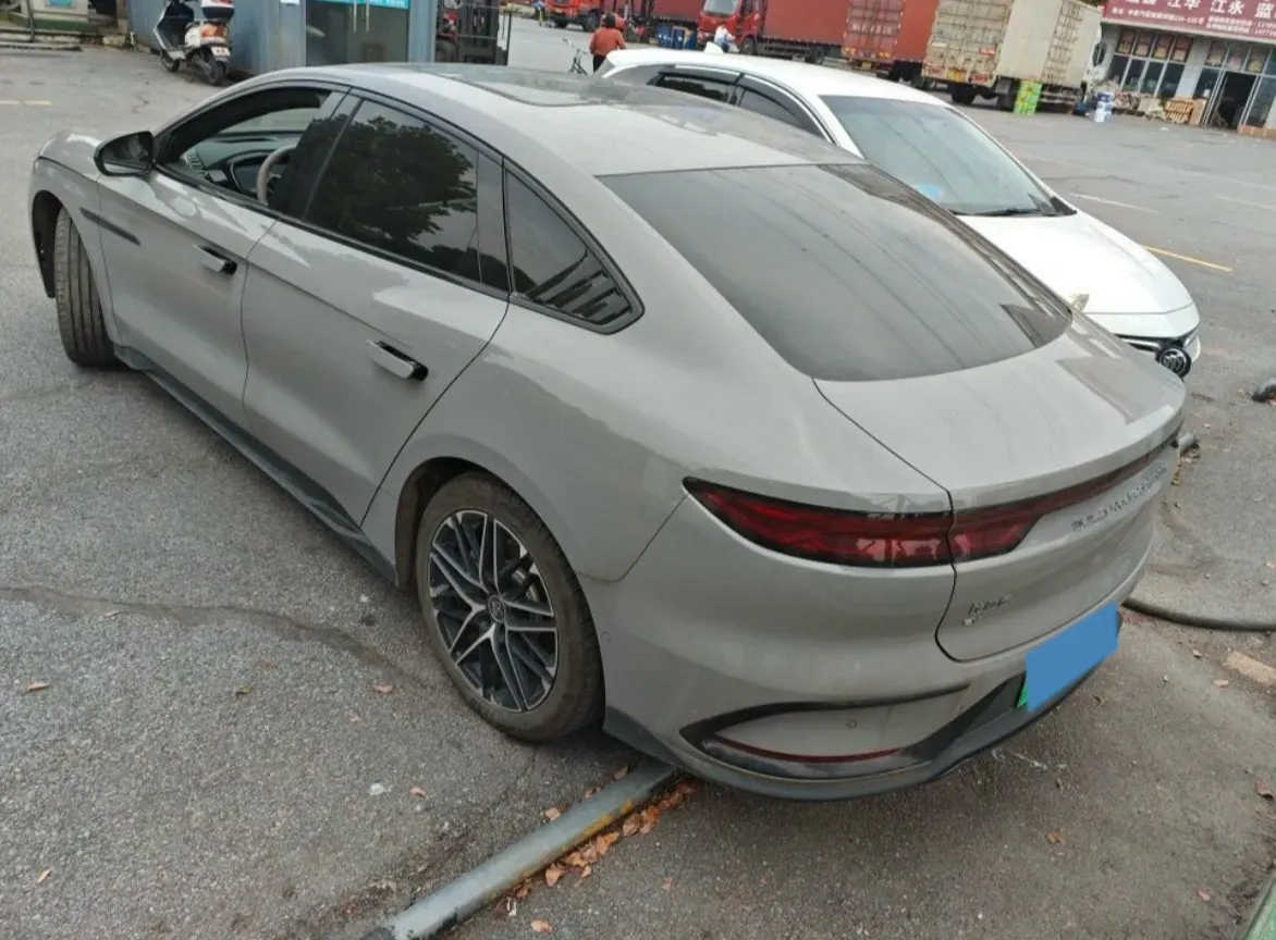 2025 BYD Han BEV 72KWH,autocango,china used car exporter,china ev exporter,chinese used car exporter,chinese used ev exporter