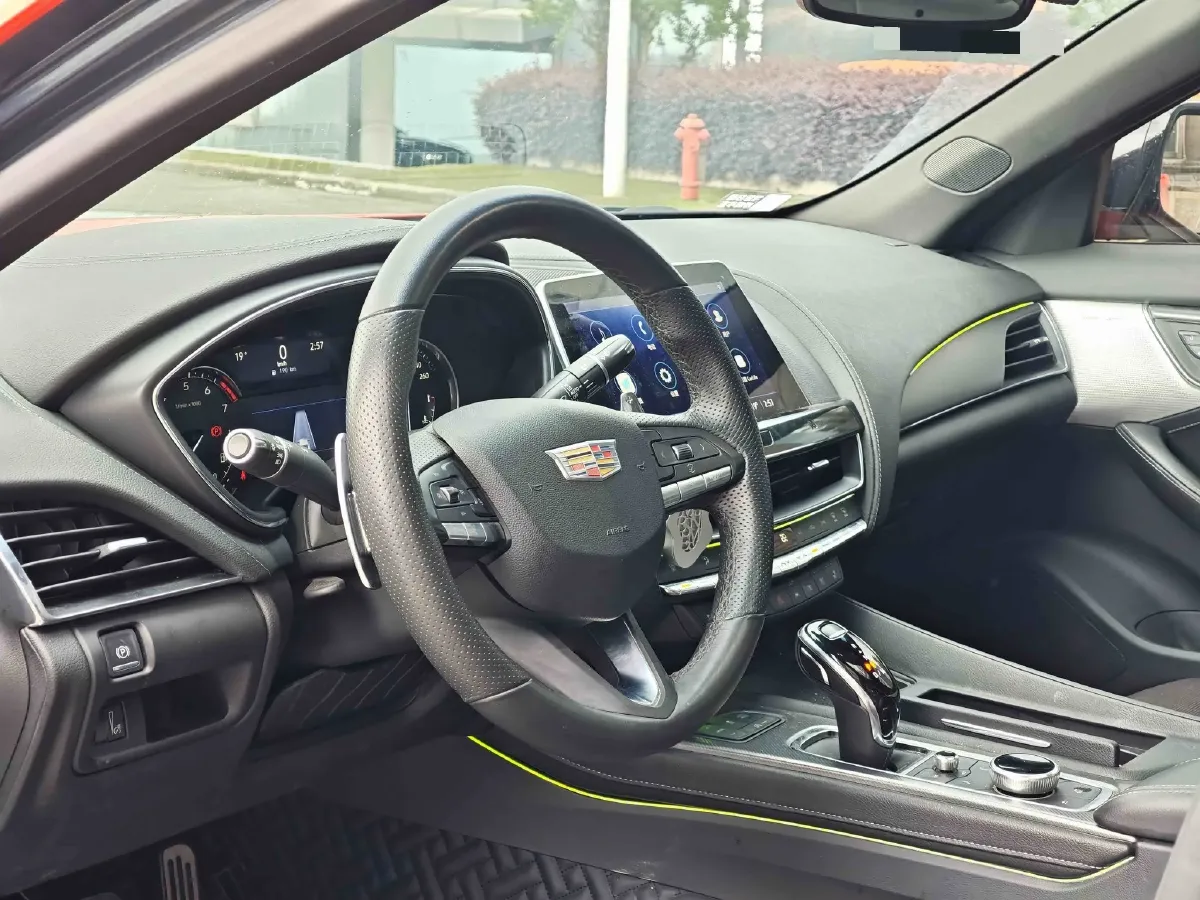 2021 Cadillac CT5 2.0T 237HP L4 10AT,autocango,china used car exporter,china ev exporter,chinese used car exporter,chinese used ev exporter