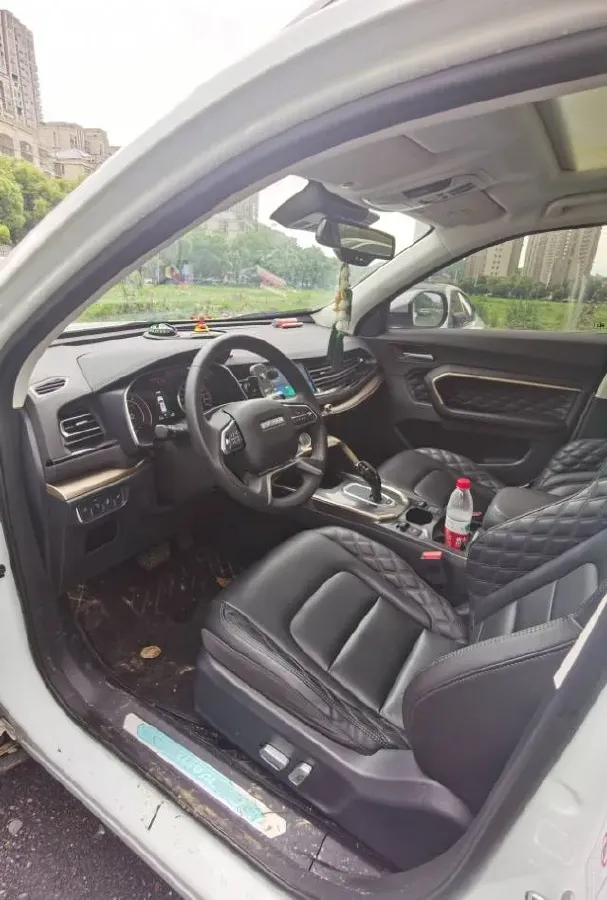 2021 Haval H6 1.5T 169HP L4 7DCT,autocango,china used car exporter,china ev exporter,chinese used car exporter,chinese used ev exporter