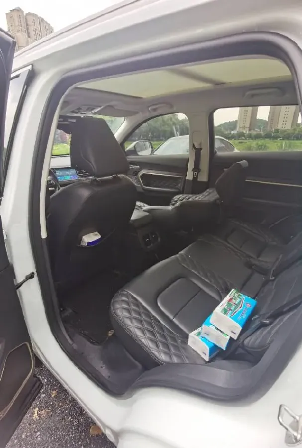 2021 Haval H6 1.5T 169HP L4 7DCT,autocango,china used car exporter,china ev exporter,chinese used car exporter,chinese used ev exporter