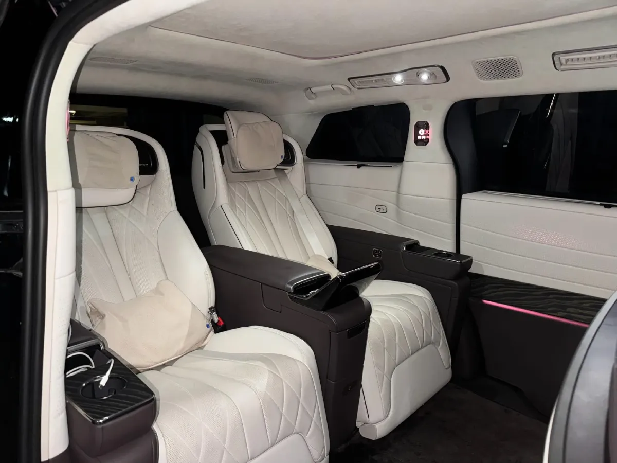 2024 Denza D9 1.5T 139HP L4 E-CVT PHEV 40KWH,autocango,china used car exporter,china ev exporter,chinese used car exporter,chinese used ev exporter