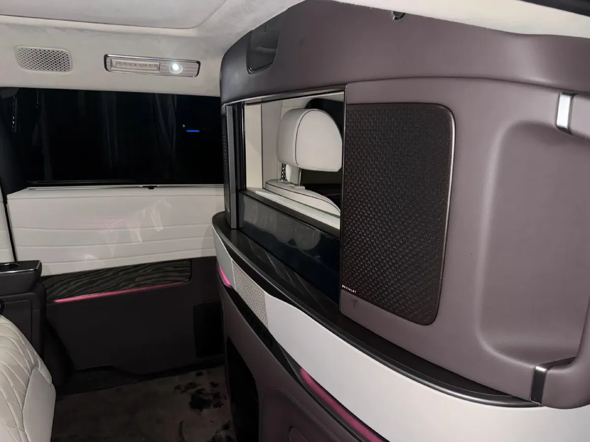 2024 Denza D9 1.5T 139HP L4 E-CVT PHEV 40KWH,autocango,china used car exporter,china ev exporter,chinese used car exporter,chinese used ev exporter