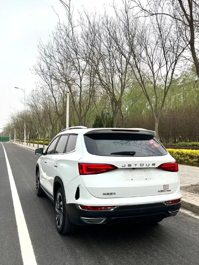 2019 Jetour X90 1.6T 197HP L4 7DCT,autocango,china used car exporter,china ev exporter,chinese used car exporter,chinese used ev exporter